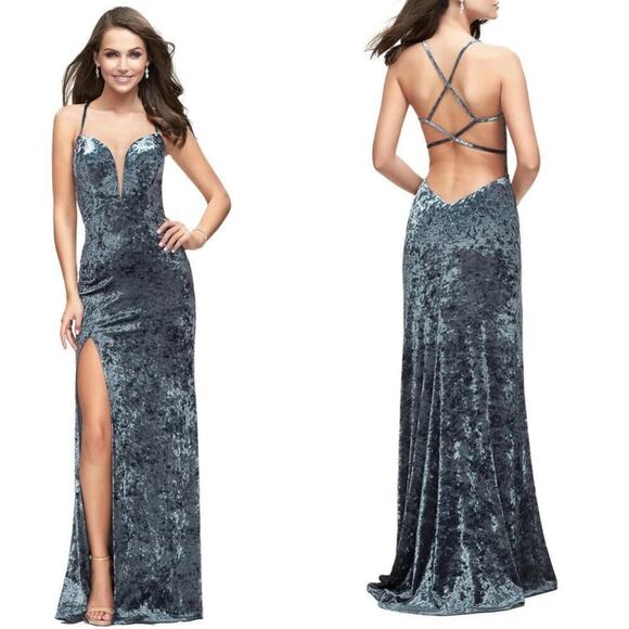 La‎ Femme 25659 Strappy Plunging Velvet Slit Dress Gown Blue Size 6 - Picture 1 of 16